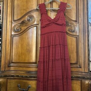 NEW Max Studio London Burgundy Midi Dress with Ruffle Details Small